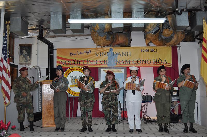 (4)-NGÀY-QUÂN-LỰC-19-6-DSC_0747